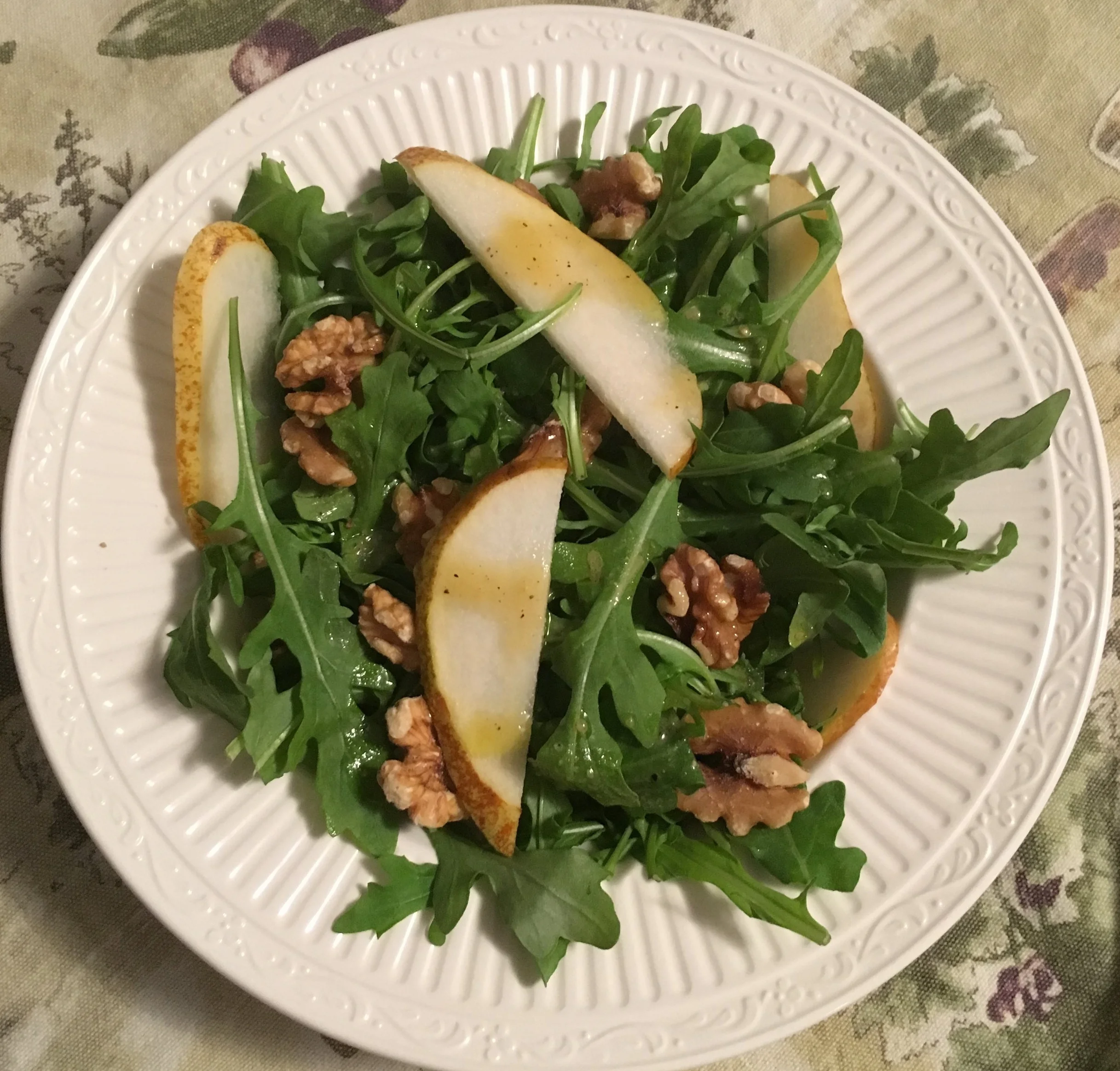 Arugula and Pear Salad with Smoked Salmon