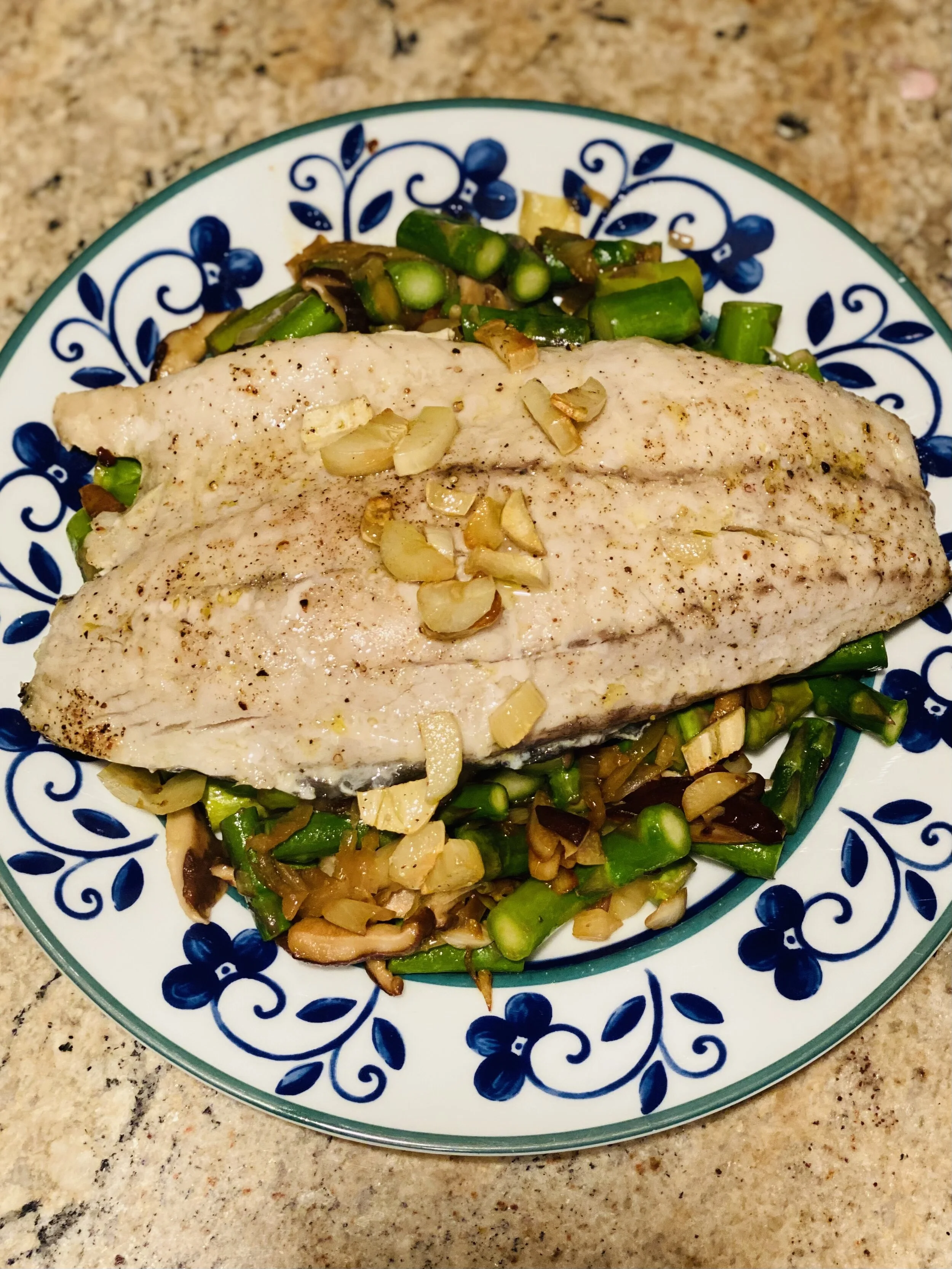 Baked Barramundi with Asparagus, Onions, &amp; Shiitake 