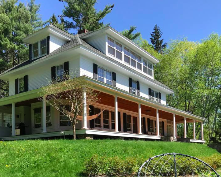 Catskill Mountain Estate With Pool | Sleeps 8