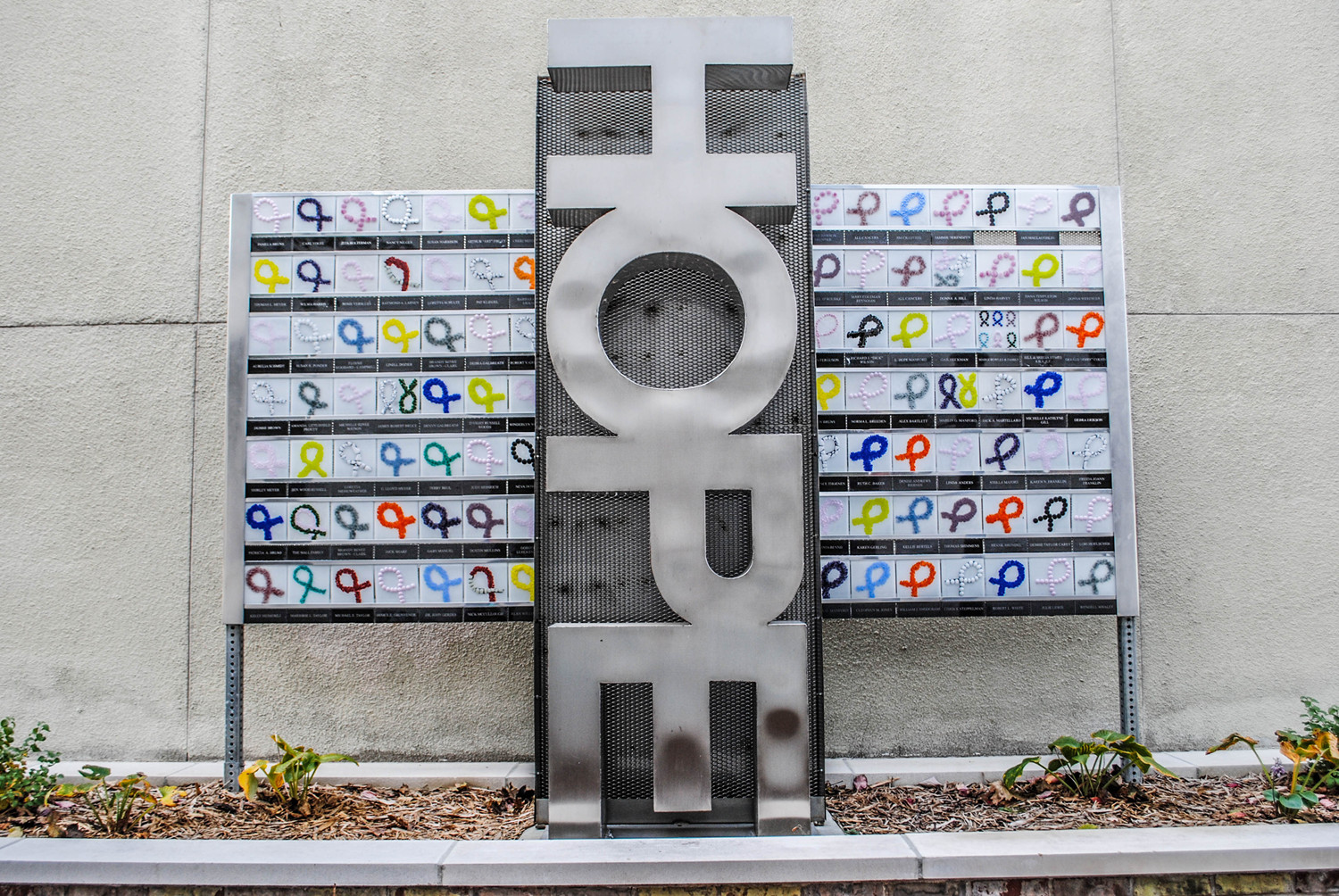 Downtown Jefferson City Hope Monument.jpg