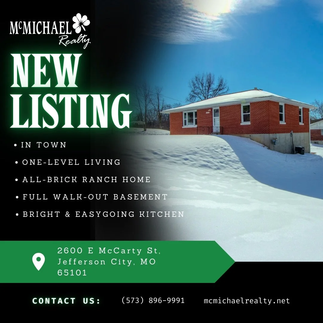 This well-built all-brick ranch offers comfortable one-level living with the added bonus of a full walk-out basement, perfect for storage, hobbies, or future expansion.

✨ Home Features:
&bull; 2 bedrooms
&bull; 1 full bathroom
&bull; Cozy living roo
