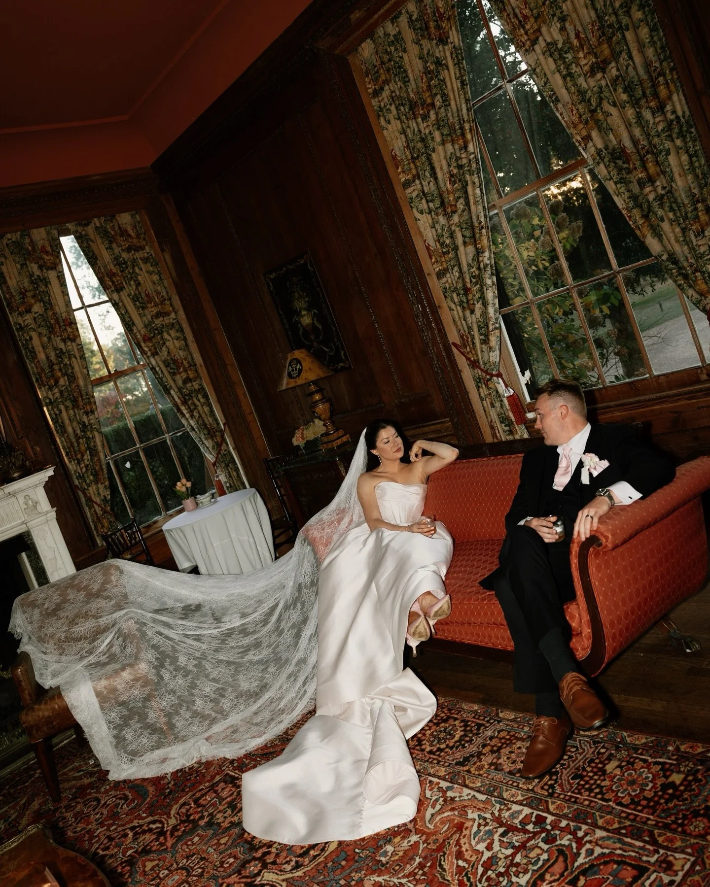 The Duncans!! Such a stunning day filled with so much love 🩷

Venue: @cedarhallweddings 
Dress: @maggielouisebridal 
Mua: @oliviam_mua 
Hair: @hair_by_morg_ 
Florals: @ehblooms 
Invite: @mintedweddings 
Suits: @menswearhouse 
Shoes: @badgleymischkab