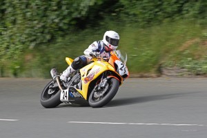 ian-mackman-tt-2010-7-300x200.jpg