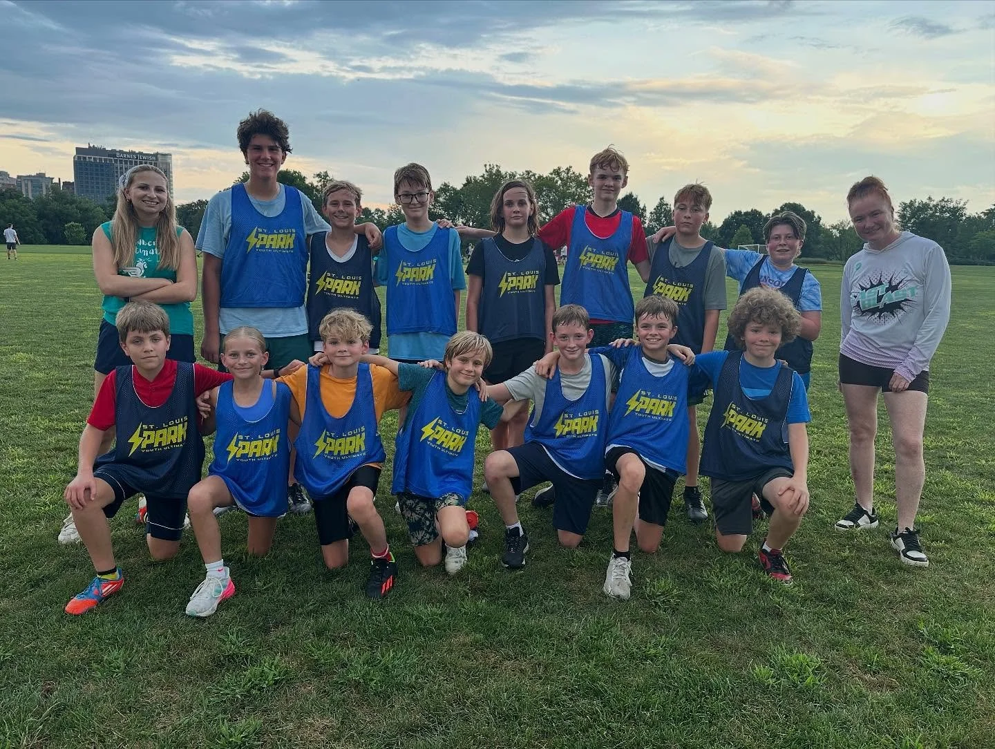 Tonight we wrapped up our first official SLUA-sponsored middle school summer league!

Youth Ultimate is on the rise yet again here in STL! Keep an eye on our website (slua.org/youth-home) to see what opportunities will be available in the fall 🍁🍂🎃