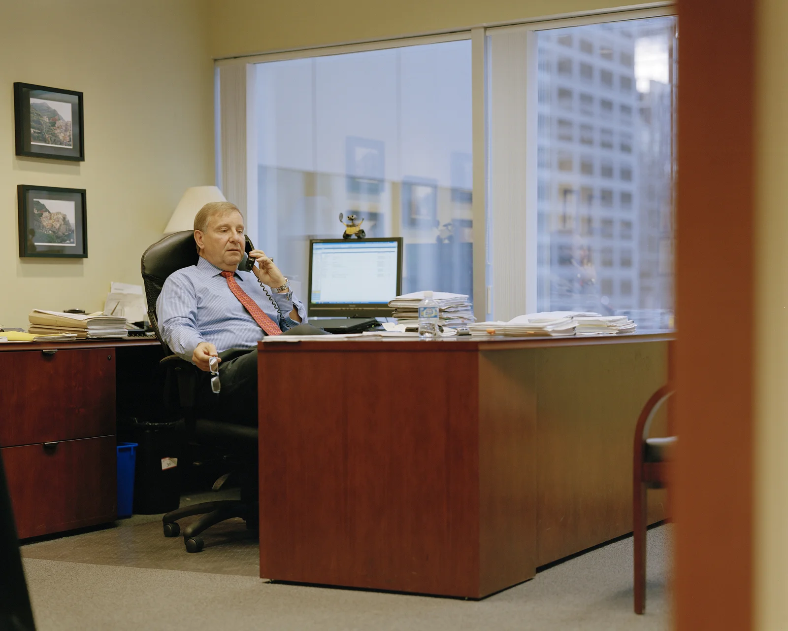 2ae33c59edc1884c-CEO2000px04.jpg