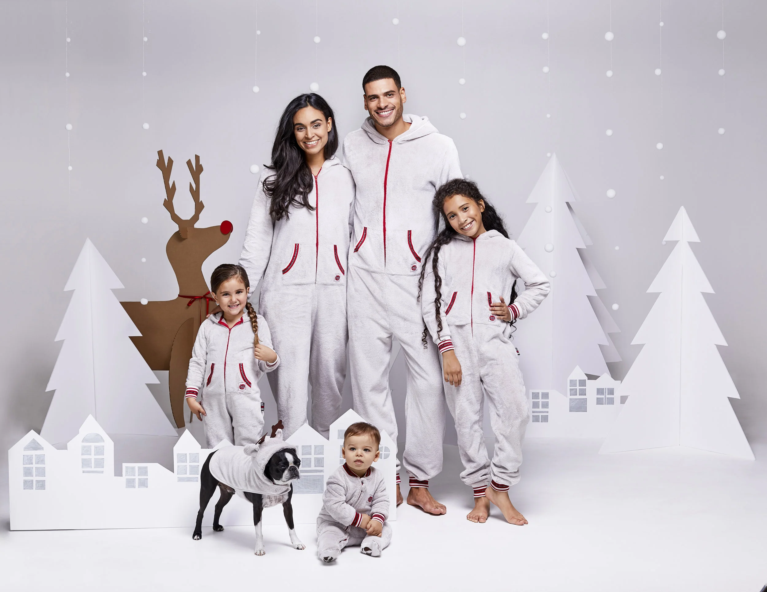 04_Santa-Sleigh-Squad_1.jpg