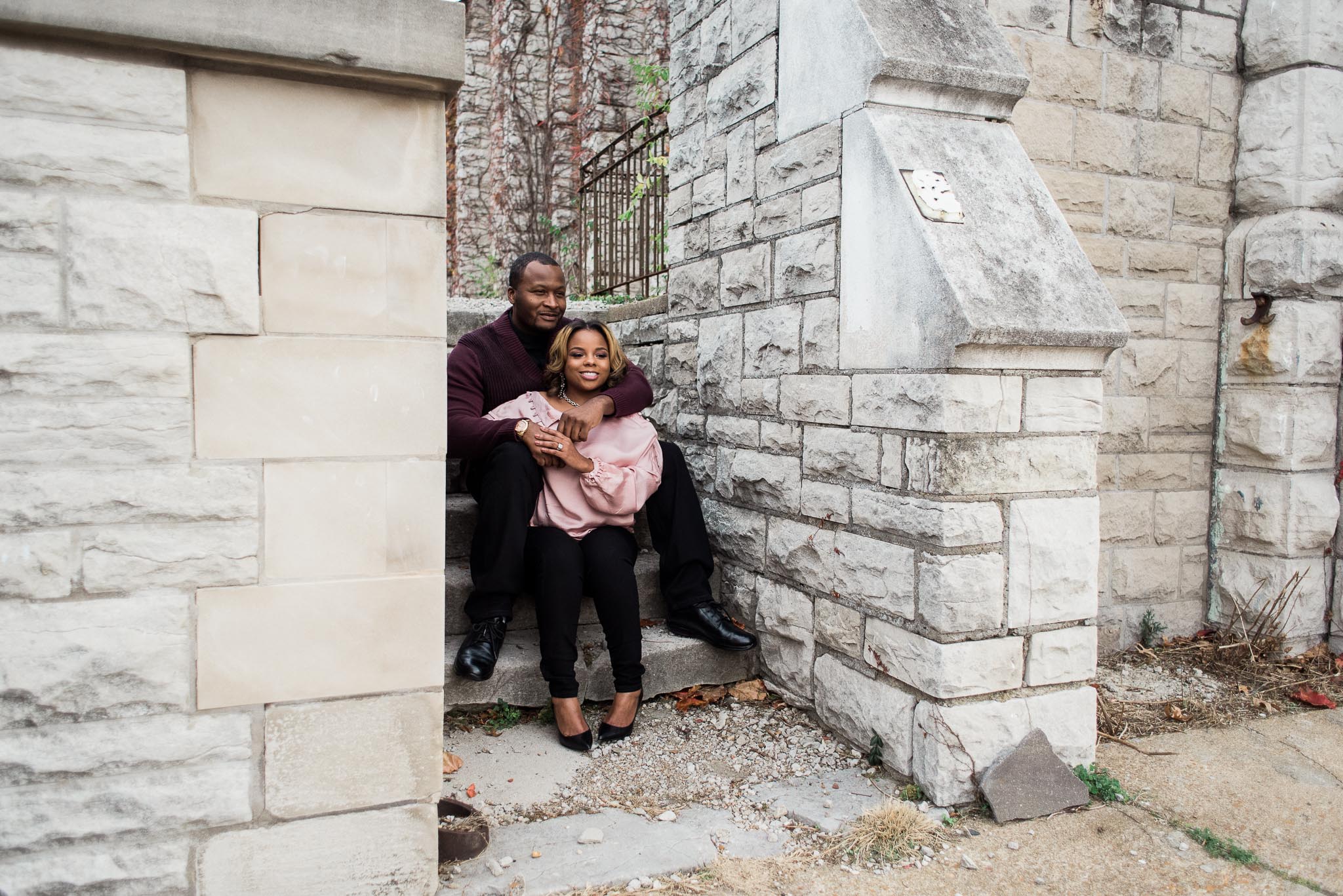 pulitzer-arts-foundation-engagement-portrait-st-louis-mo-photo1-37.jpg