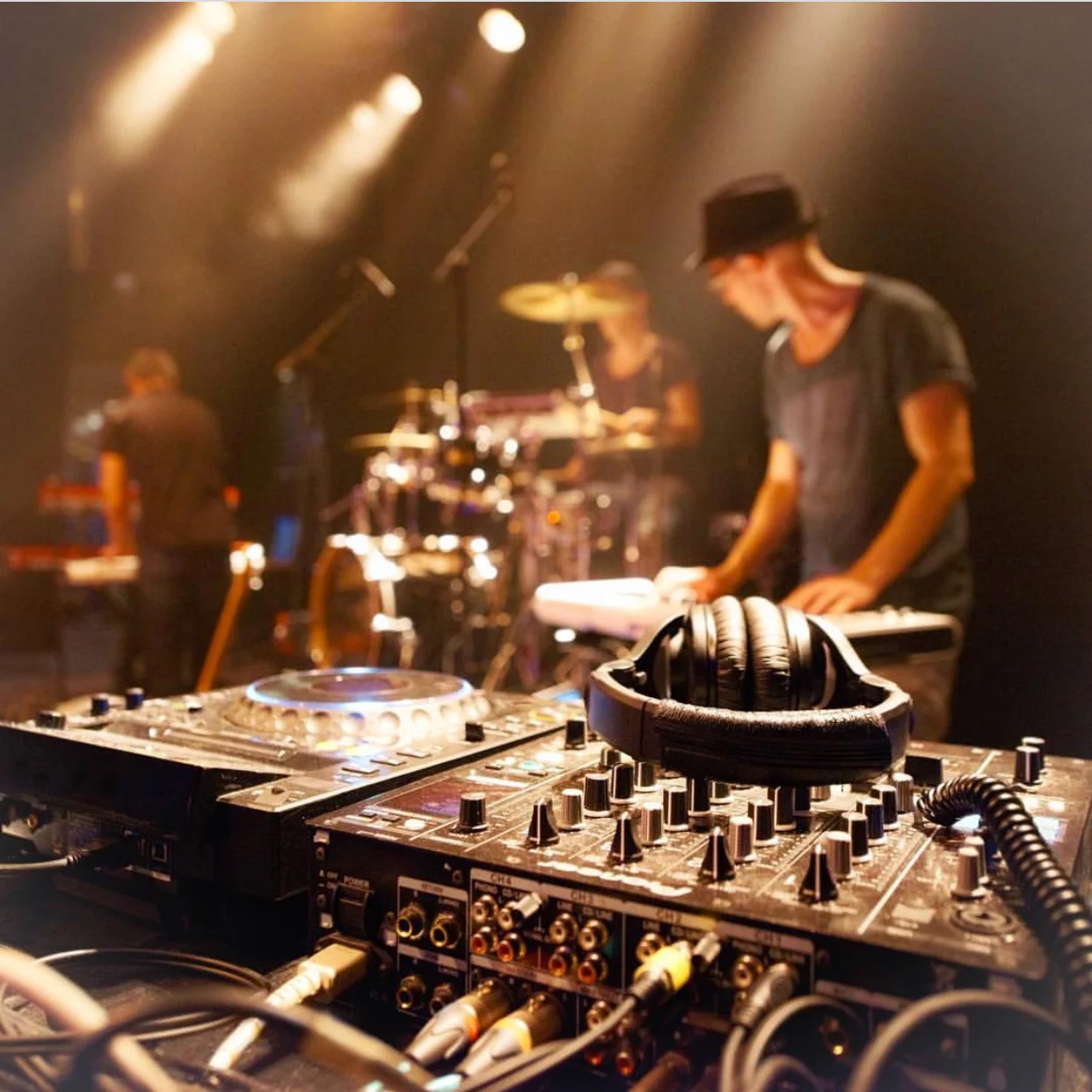 Our Favorite Instagram Pages 