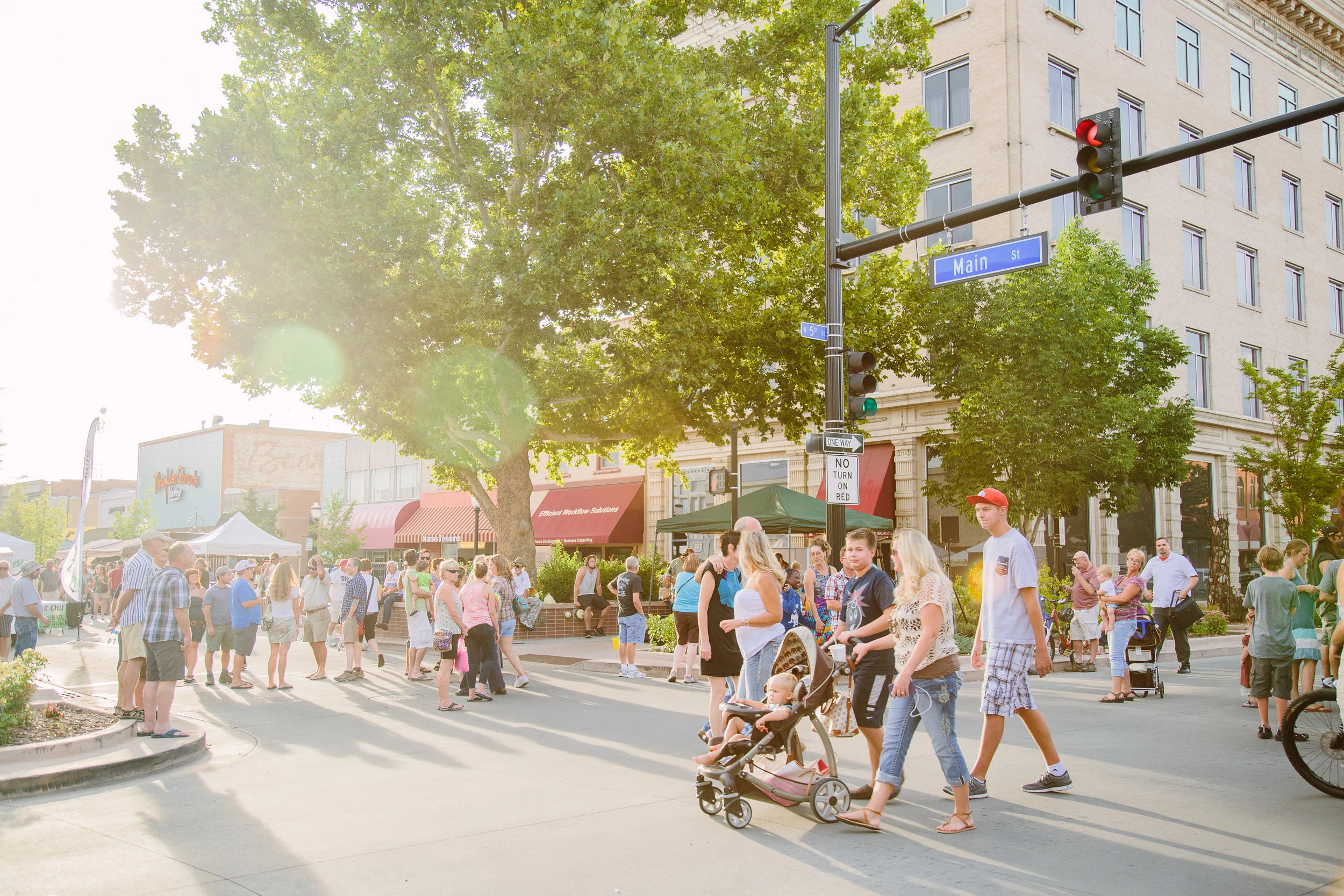 Our Favorite Instagram Pages