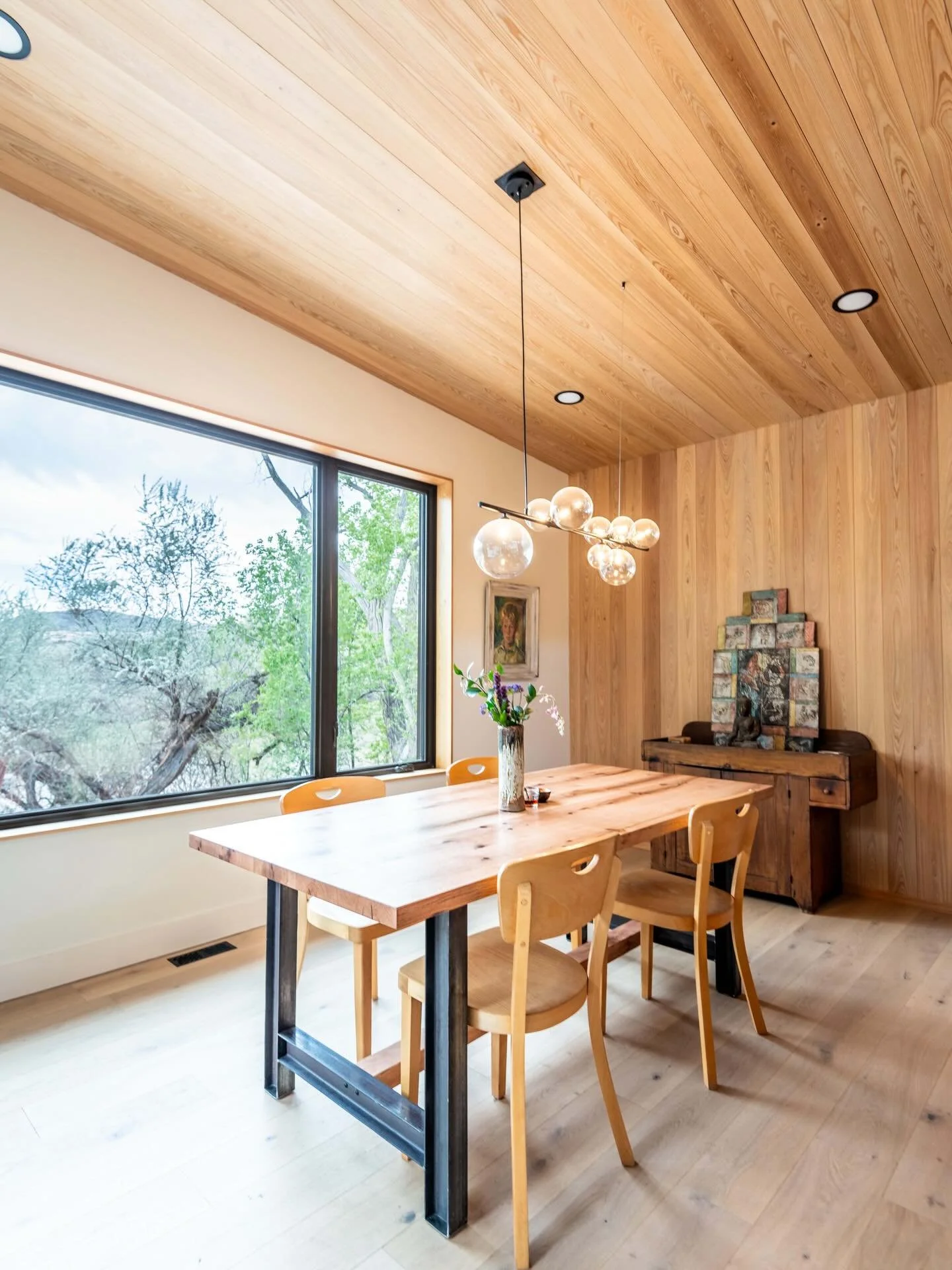 Nestled along the southern edge of the Colorado River, just outside Palisade, a newly completed home defies convention by embracing what came before. Rather than demolish and rebuild, the owners of this stunning Western Slope retreat saw an opportuni