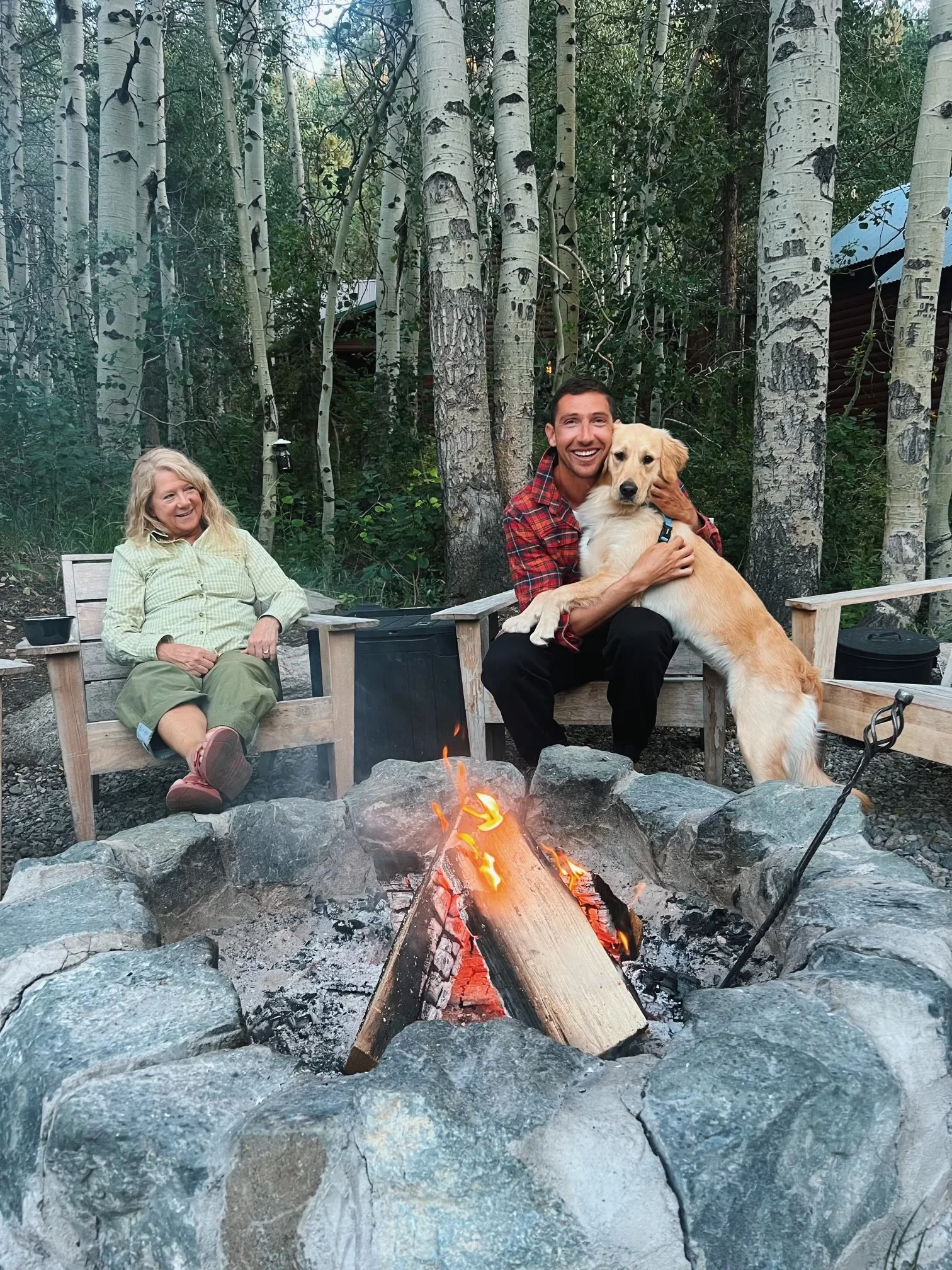 Desolation Hotel Hope Valley: Where The Signal Drops And The Valley Wakes Up