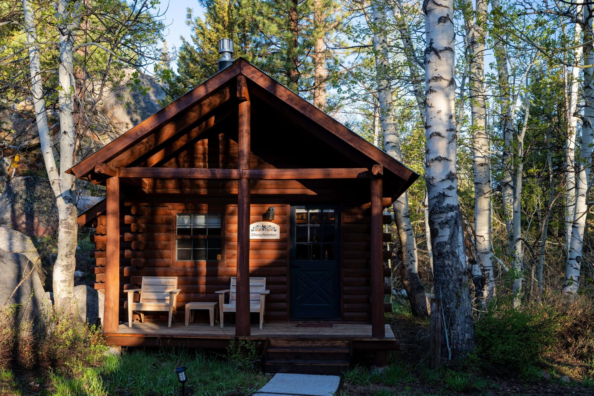 188-web-or-mls-Sheepherder exterior.jpg