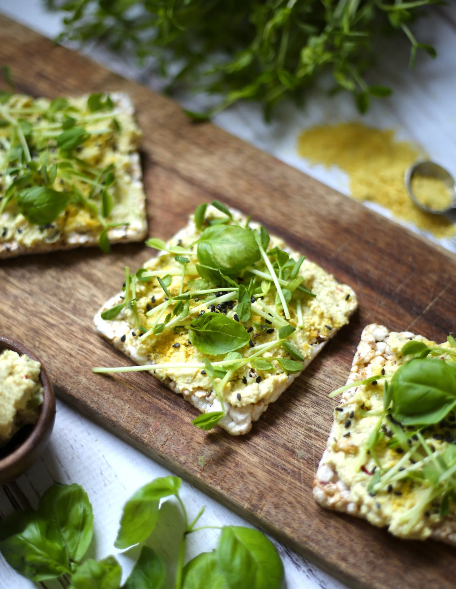 Avocado and Tofu Rice Cake 