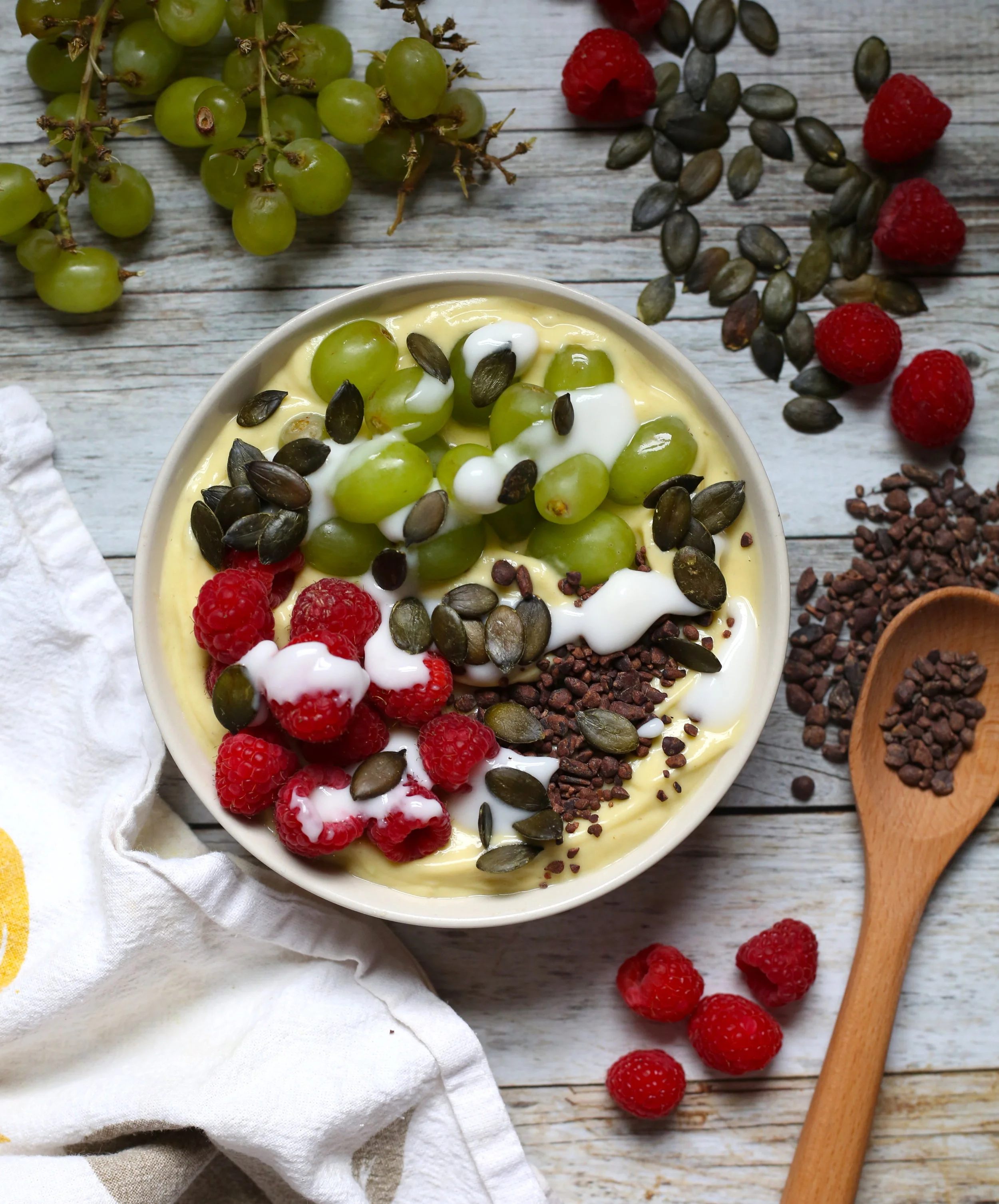 Avo &amp; Peach Smoothie Bowl