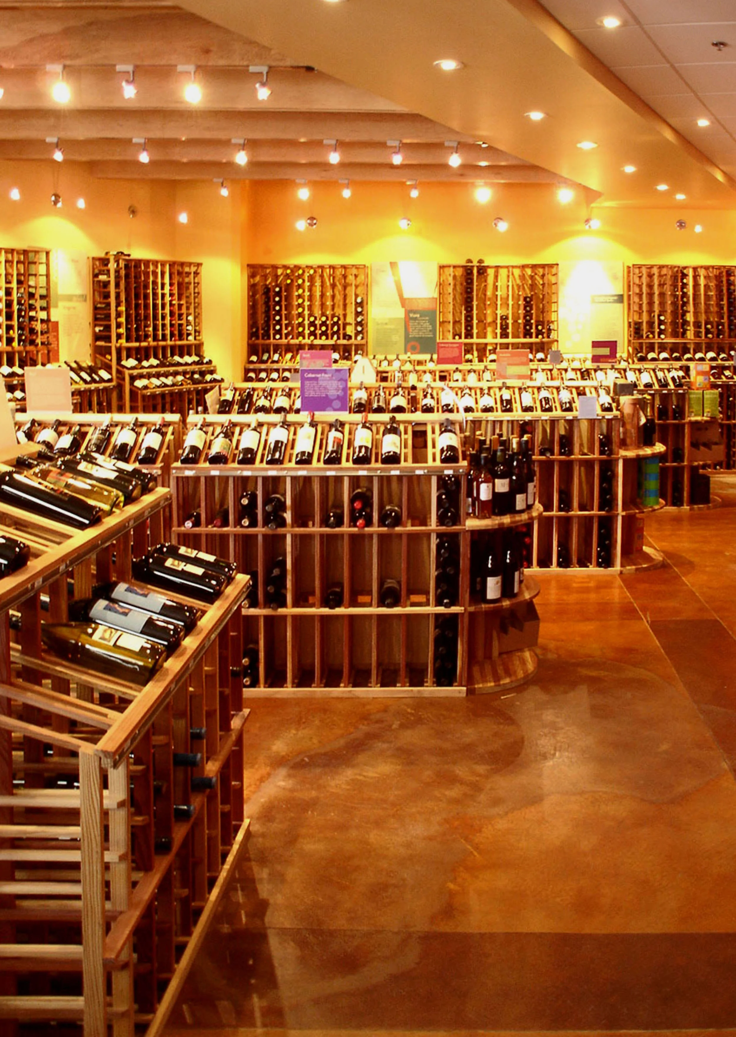 WINE AREA - INTERIOR.jpg