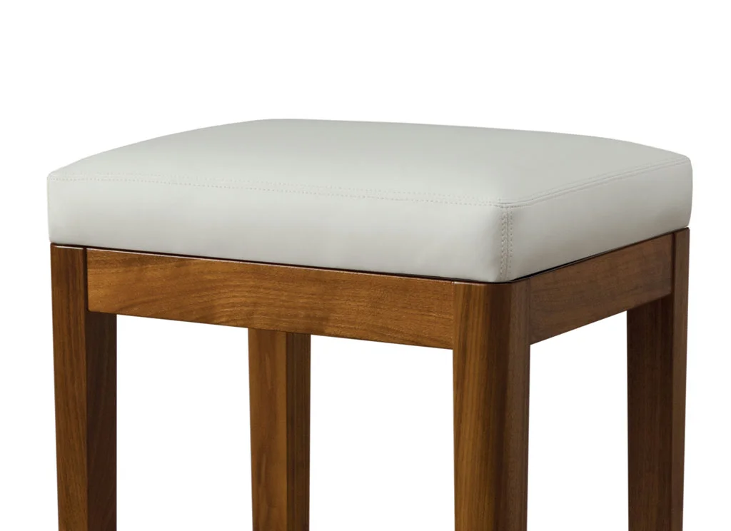 altura-comrade-stool-02.jpg