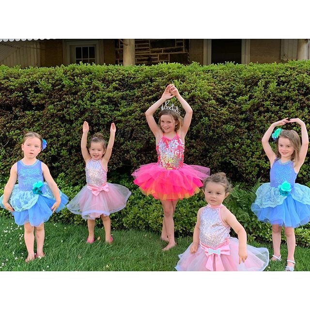 Some of our dancers had an outdoor recital on their front lawn as soon as they got their costumes!!:) We love all our dancers and love seeing pix in your new costumes!❤️👯❤️#narberthfun #dancexpress