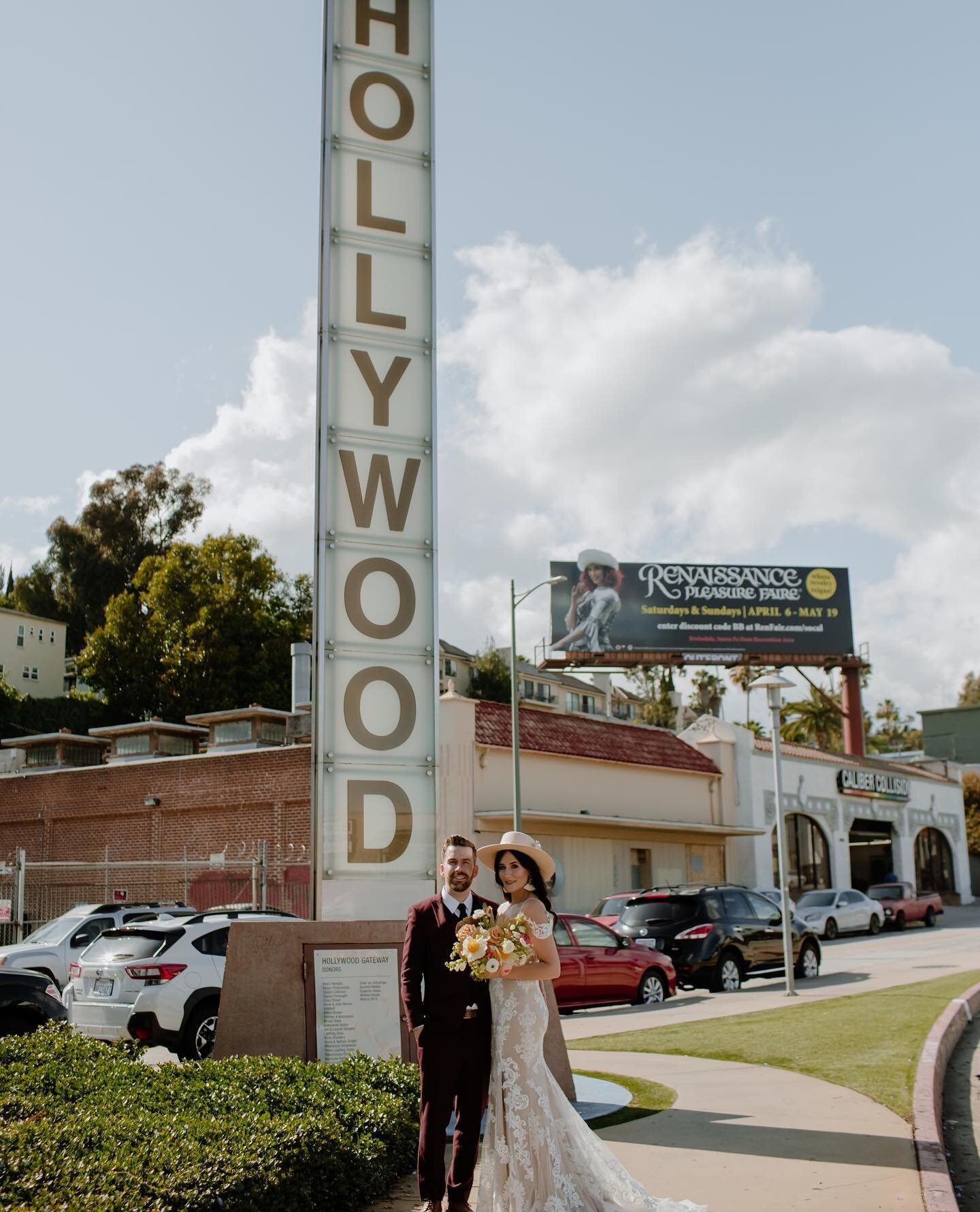 Michelle + Matt // So happy to see these two on the front page of Boho Weddings!! And many props to the stunning photos of @everoxphotography - Seeing these photos was a surprise reminder of such an incredible night! Feeling good about everything. #H