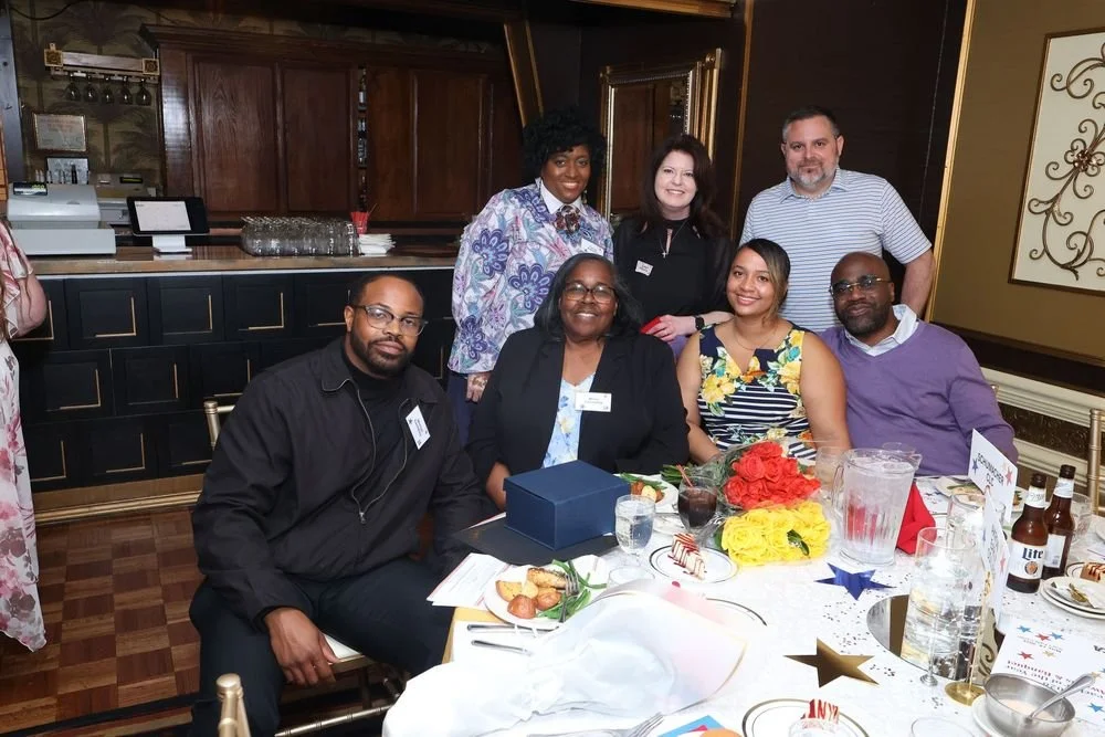 teacheroftheyear-264-578b037f-1000.jpg