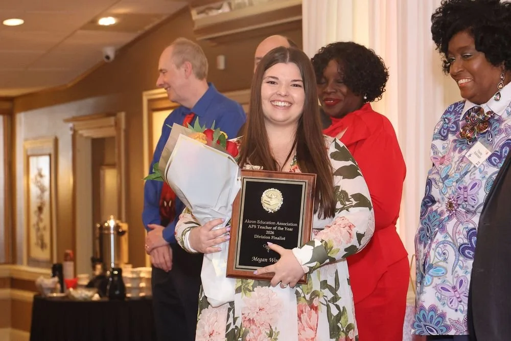 teacheroftheyear-546-1daba70c-1000.jpg