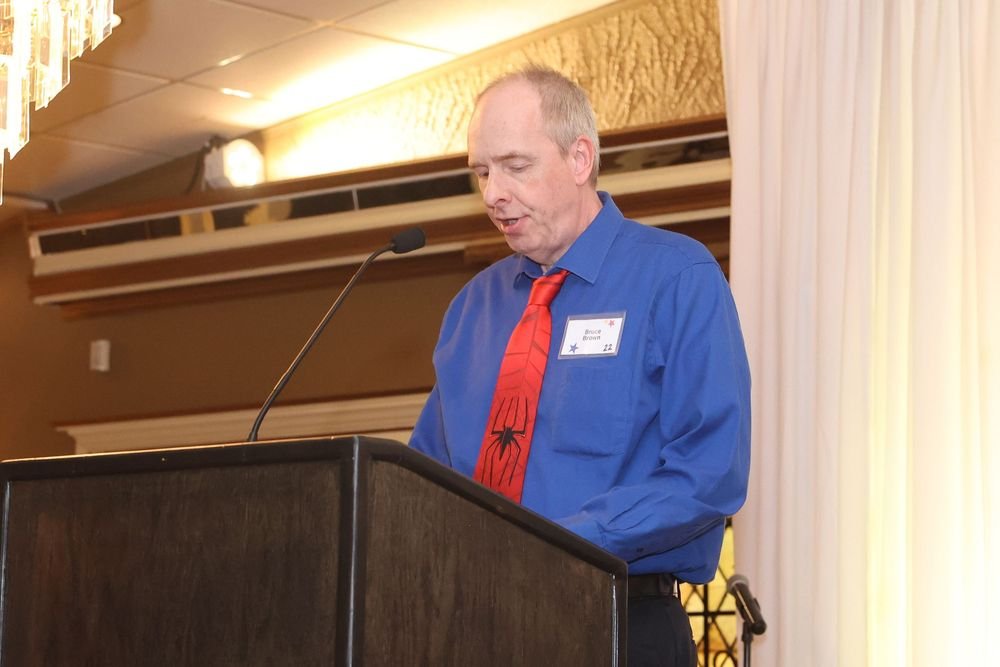 teacheroftheyear-180-3eeedfd0-1000.jpg