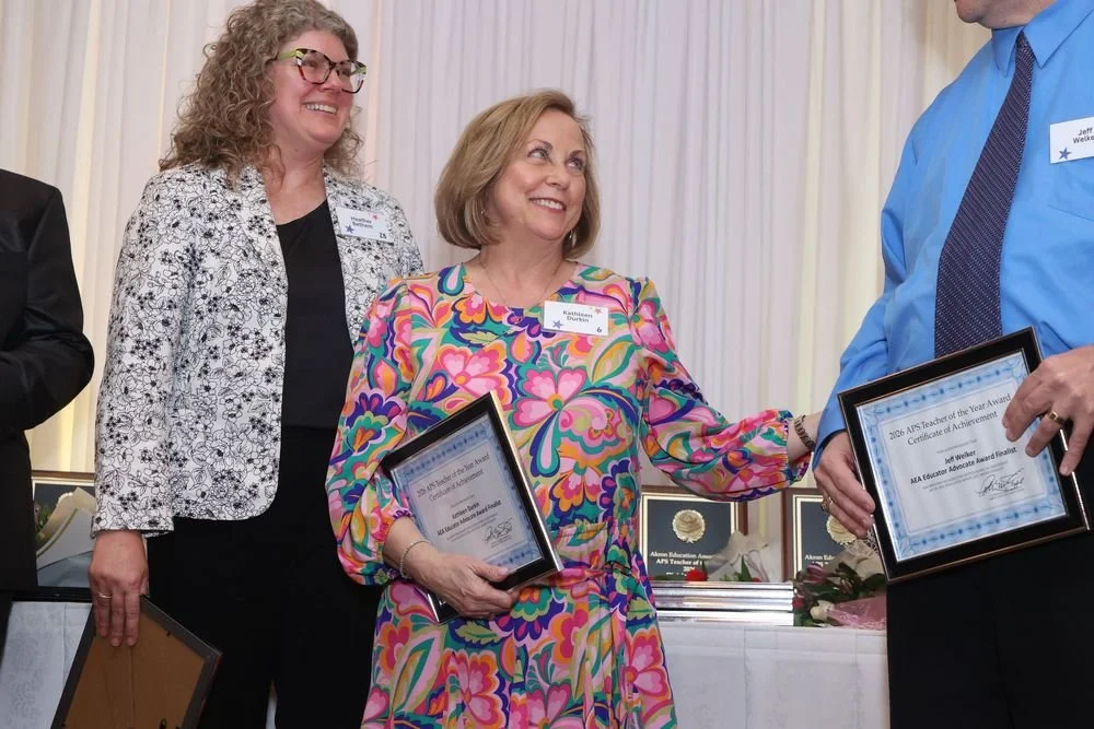 teacheroftheyear-448-87506eaf-1000.jpg
