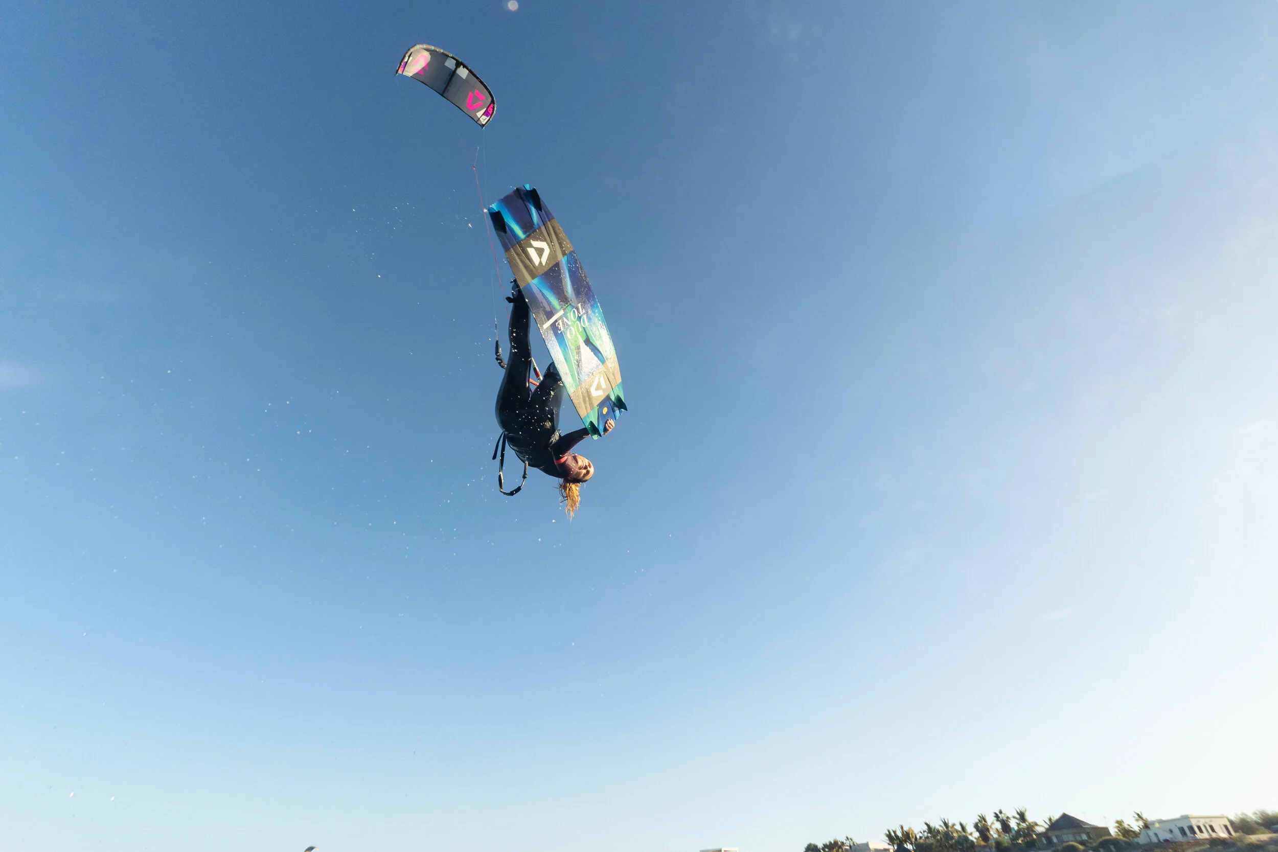Strut Kiteboarding