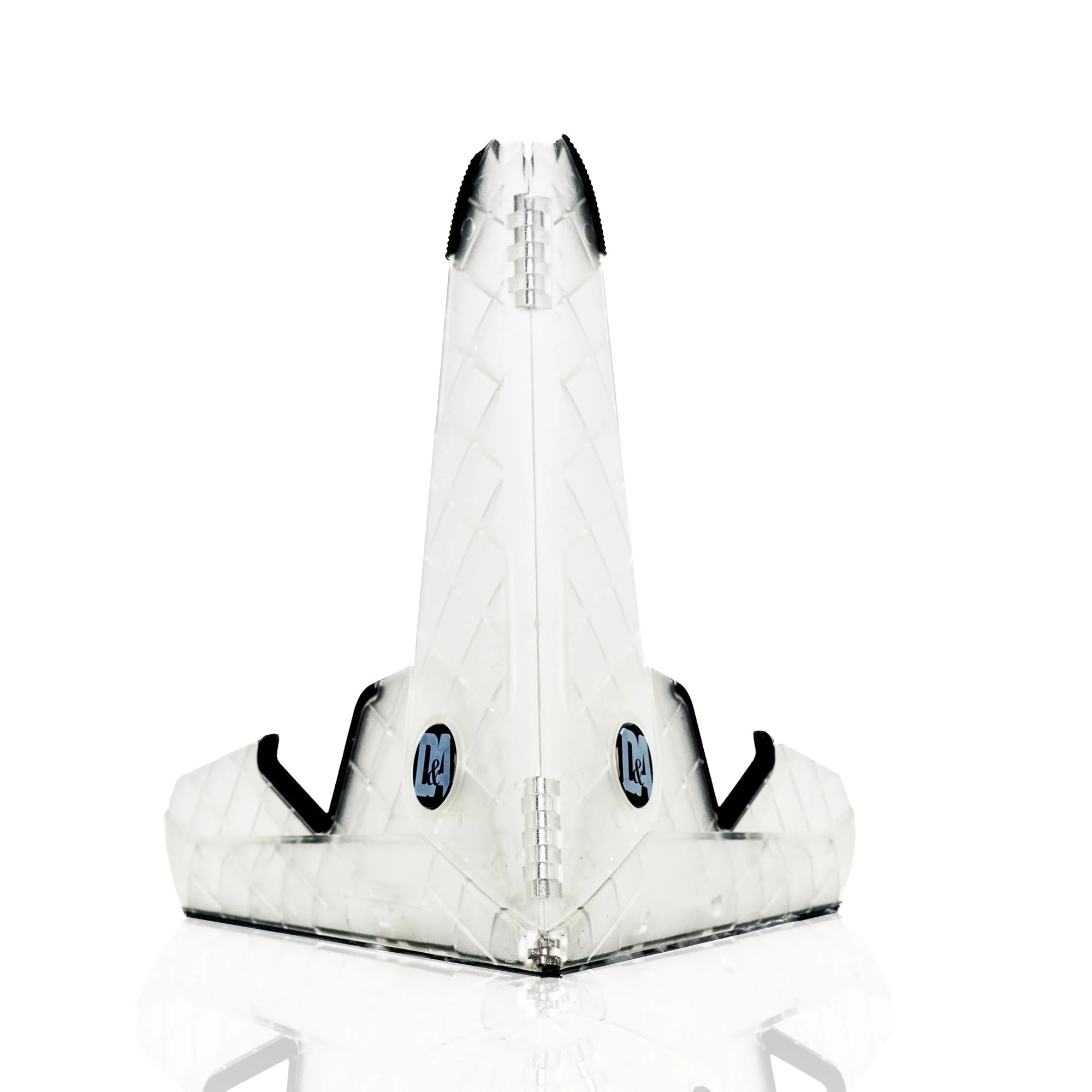 D&A_001_white.jpg