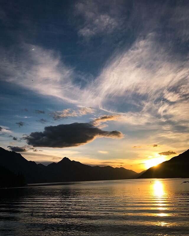 This warmer weather is giving me flashbacks to the beaches of New Zealand. Need to go back ASAP.
.
.
.
.
#NewZealand #Photography #Mountains #Ocean