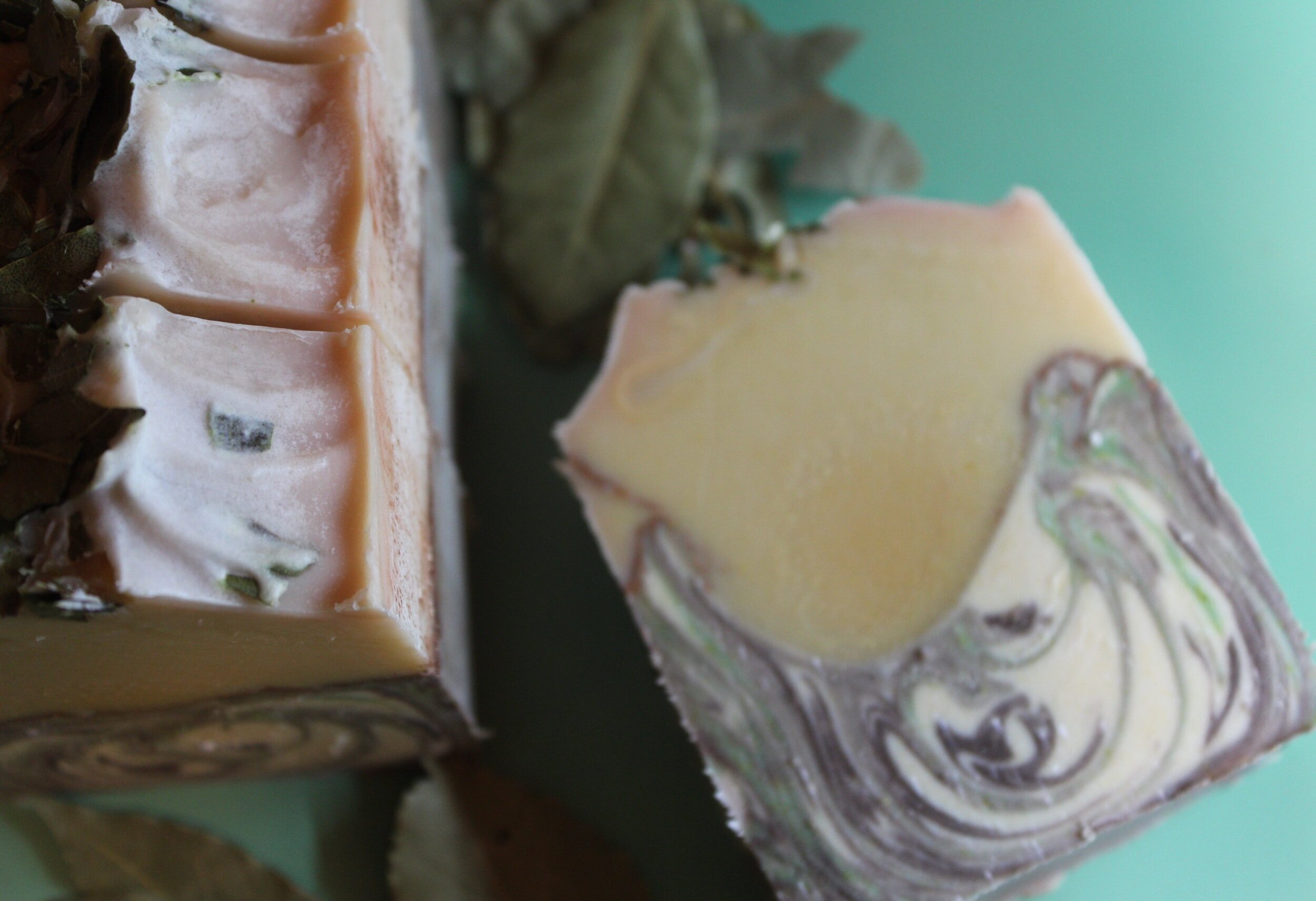 D16F1A42-C01D-4002-B5A7-411FF132CC25