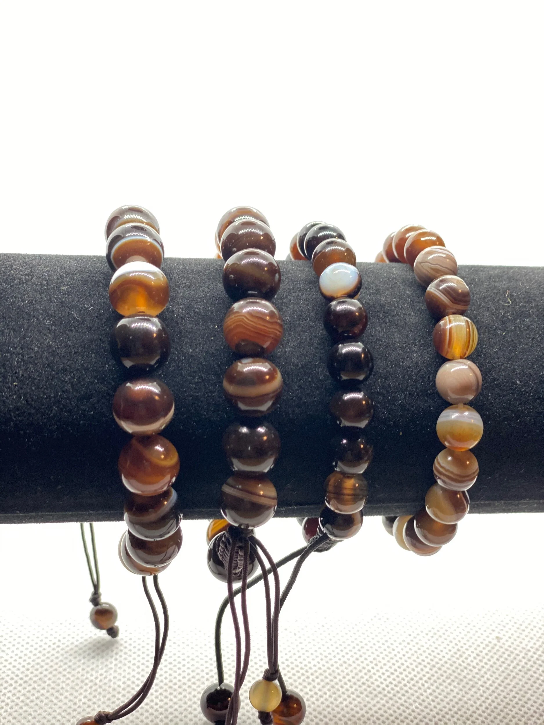 21C1E4B8-53DE-4C0C-84C7-E324701EF4A1