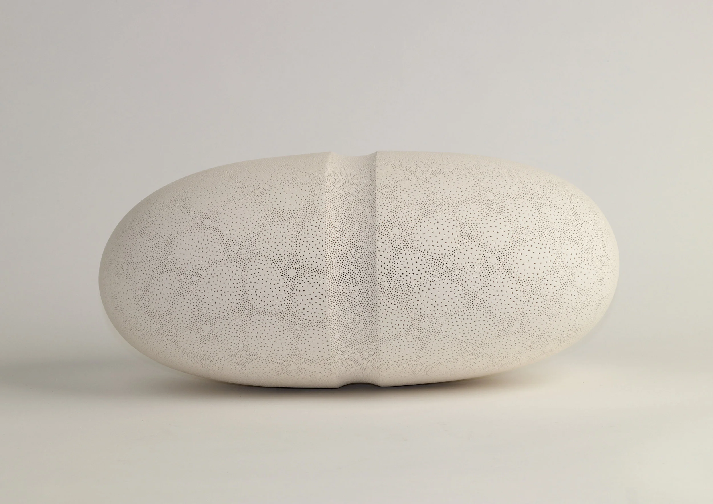 Frances Lambe, Indented Oval, Stoneware. Photography by Morgan Studios