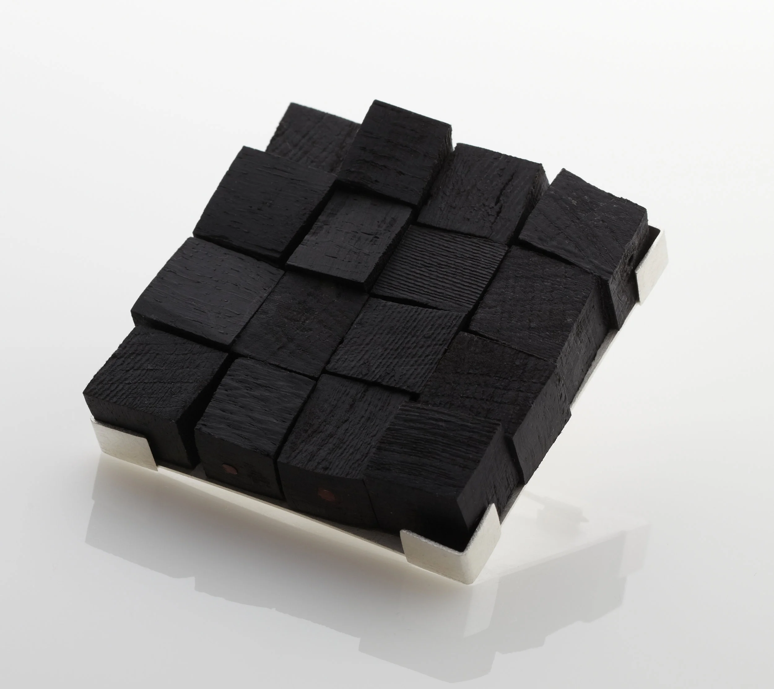 Seliena Coyle, ‘Seoid 3’, image by Sylvain Deleu