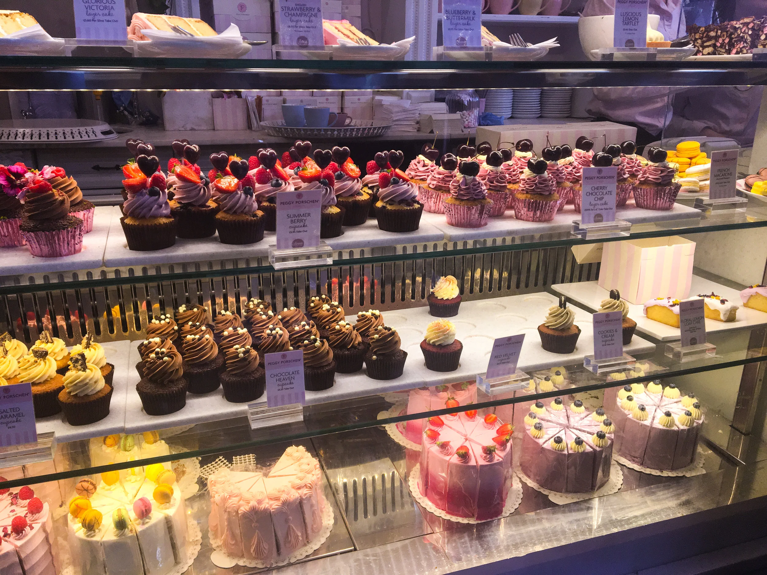 Inside of Peggy Porschen Cakes
