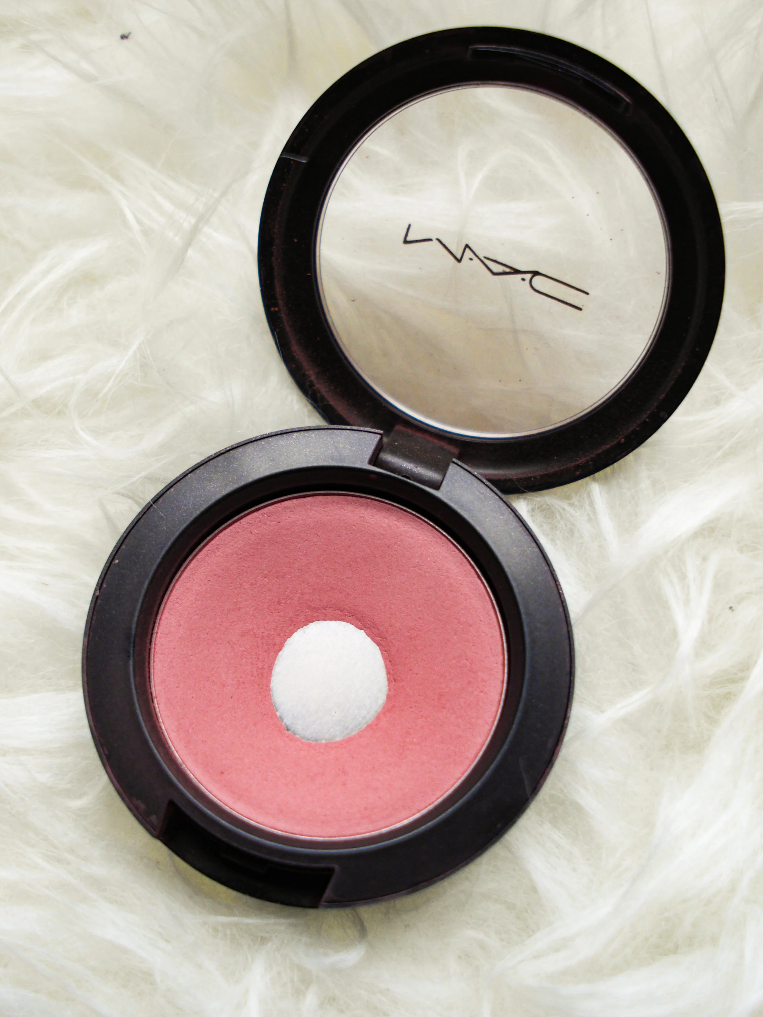 MAC Cosmetics blush in Blushbaby