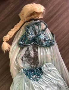 Finished costume.