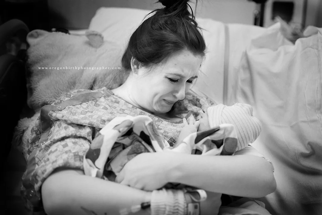 best-birth-photographer-portland-3.jpg