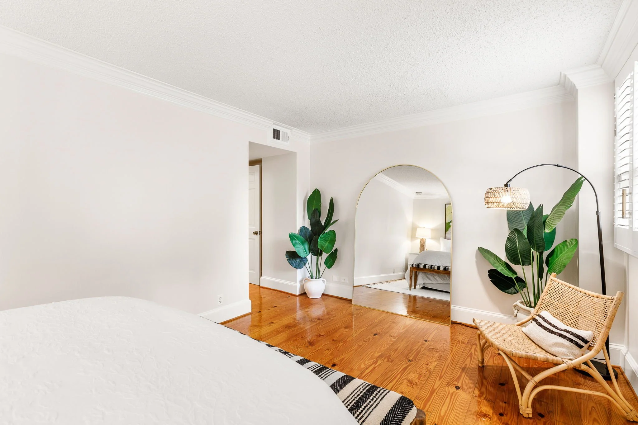 2-web-or-mls-20240719_3530piedmont_haberkern_002.jpg