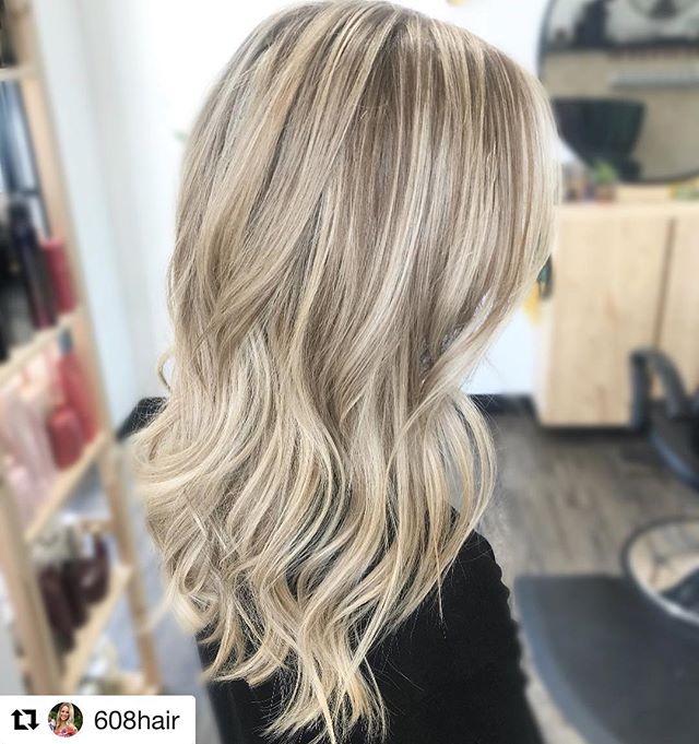 #Repost @608hair with @get_repost
・・・
Added some natural colored lowlights to this blonde for a new look ✨ swipe for before