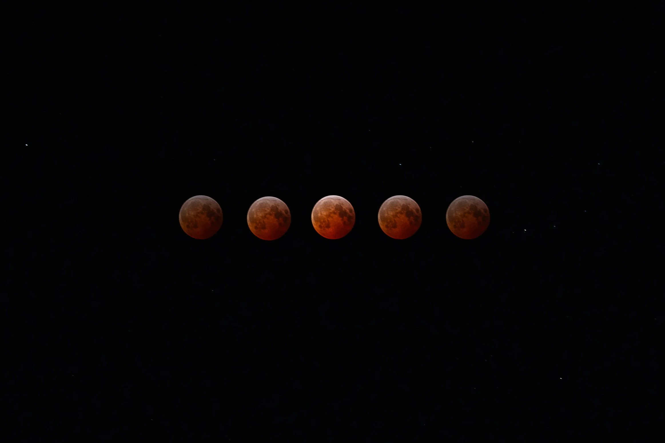 BloodMoon_2025_-1EDIT.jpg