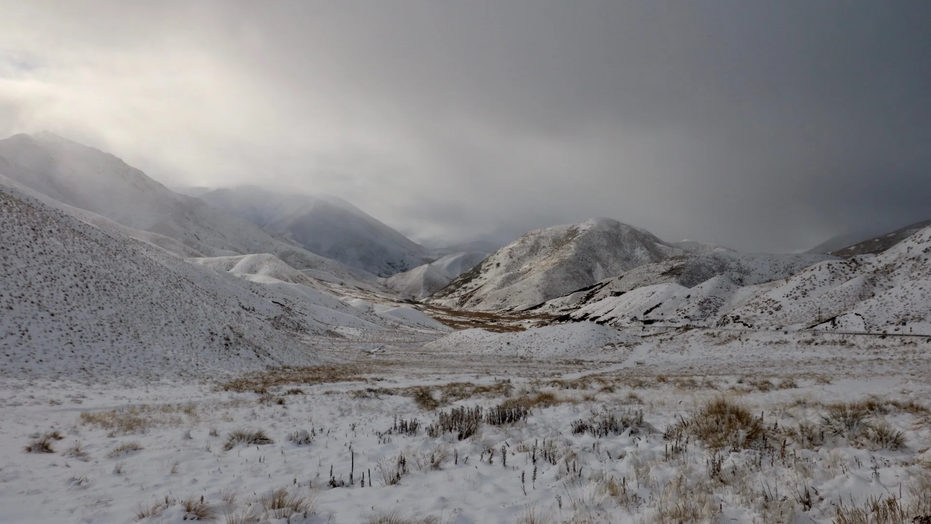 Lindis Pass.jpg