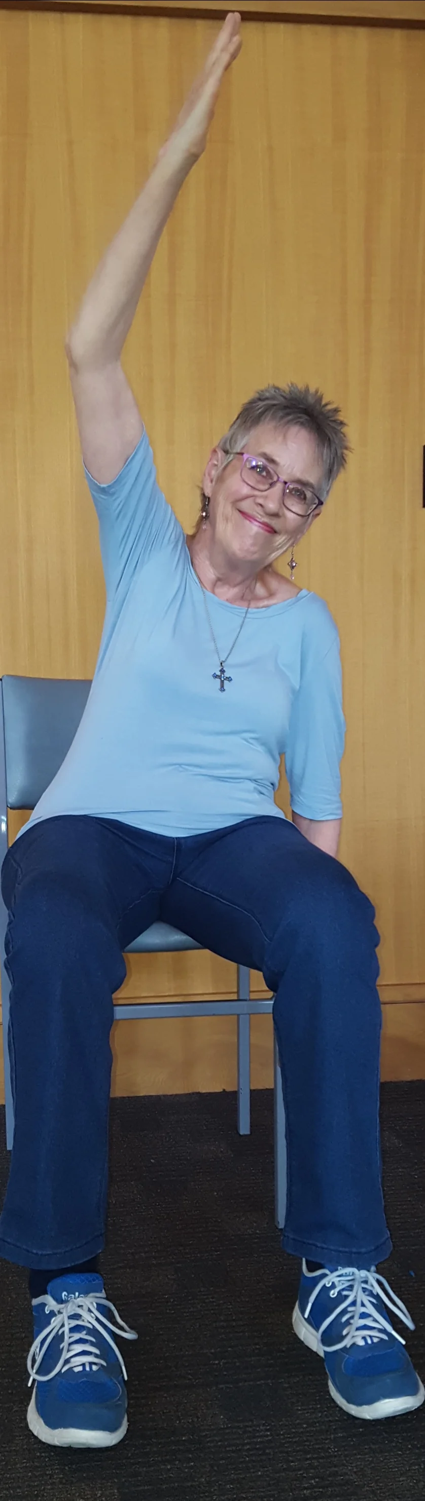 Seated Pilates. Side Bend.jpg