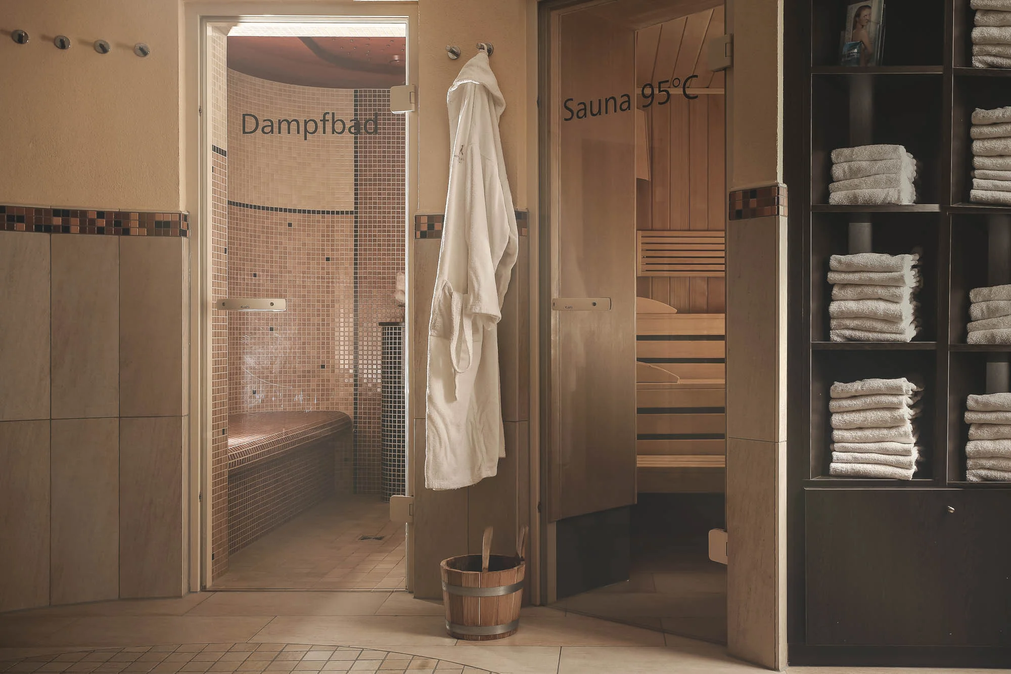 spasauna-dampfbad.jpg