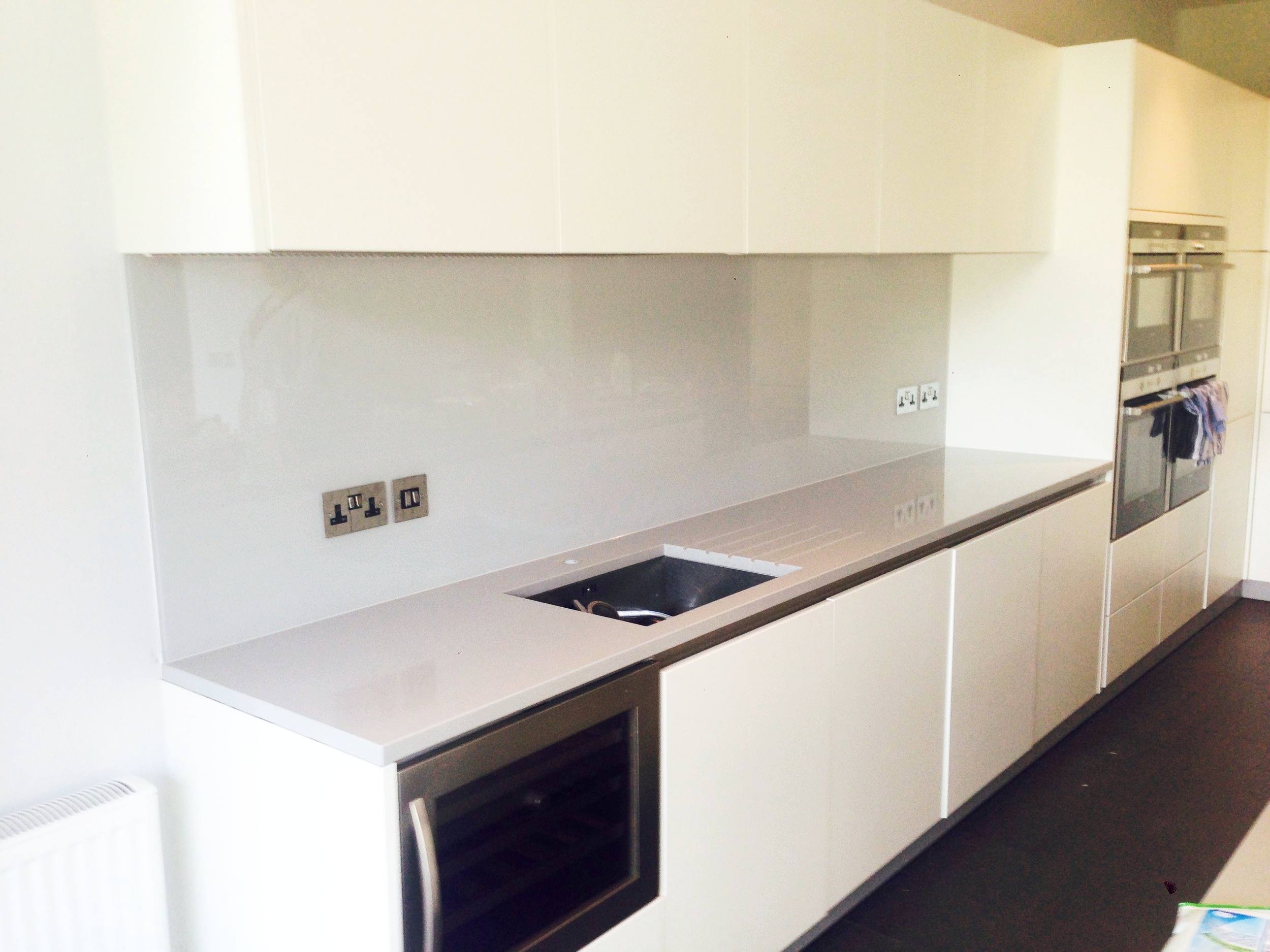 Splashback - SW5 - London - Brompton Glass 4.JPG
