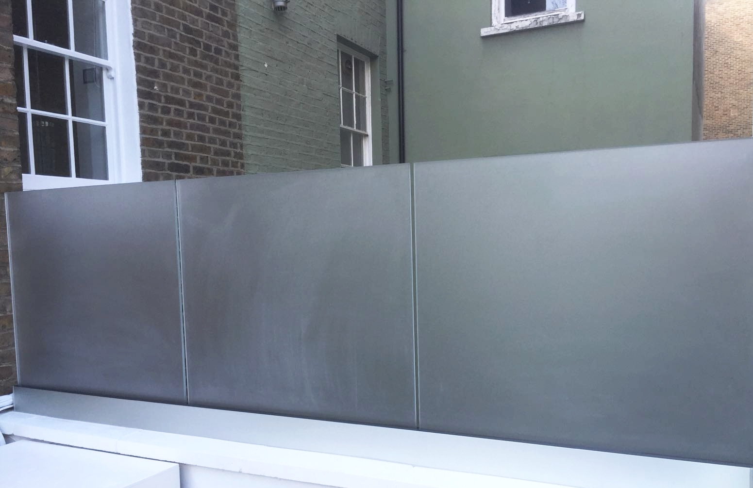 External Glass Balustrade - SW5 - London - Brompton Glass 3.JPG