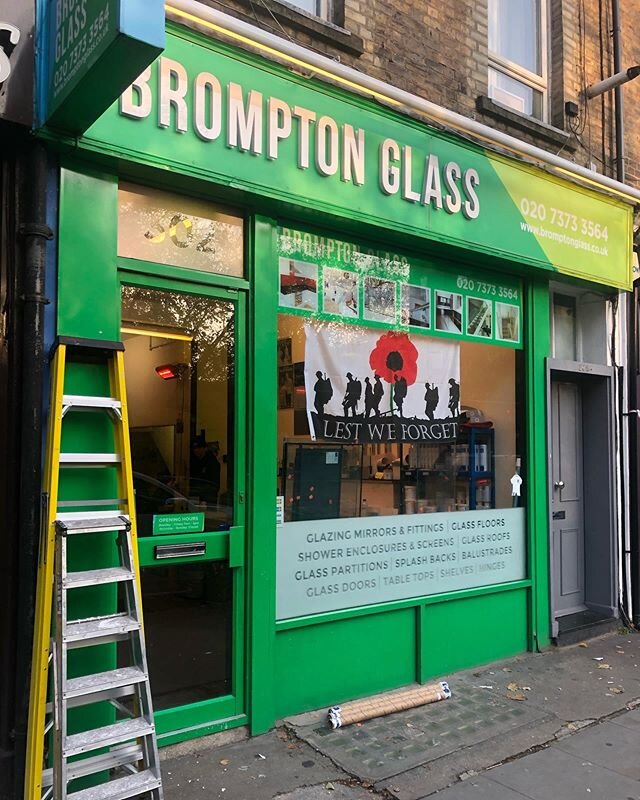 Sadly our shop will be closed for the first time since 1967 until further notice. Any enquires please email info@bromptonglass.co.uk or call the landline on 0207 373 3564 
#staysafe #staystrong #stayathome