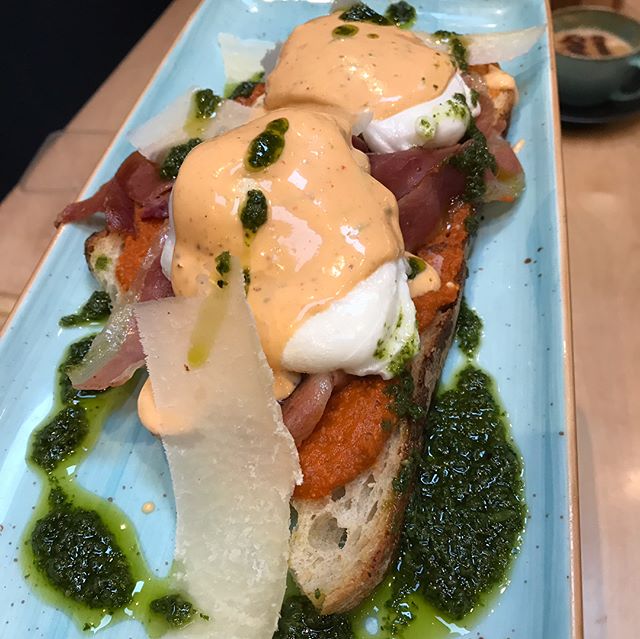 New Brunch Menu...
Joe&rsquo;s Benedict - Grilled Serrano Ham sourced from the Real Olive Stall at the English Market, Free Range Eggs, Chili and Lime Hollandaise, Parmesan Shavings, Salsa Verde and Italian Salsa Paste on Sourdough Toast #brunch #joe