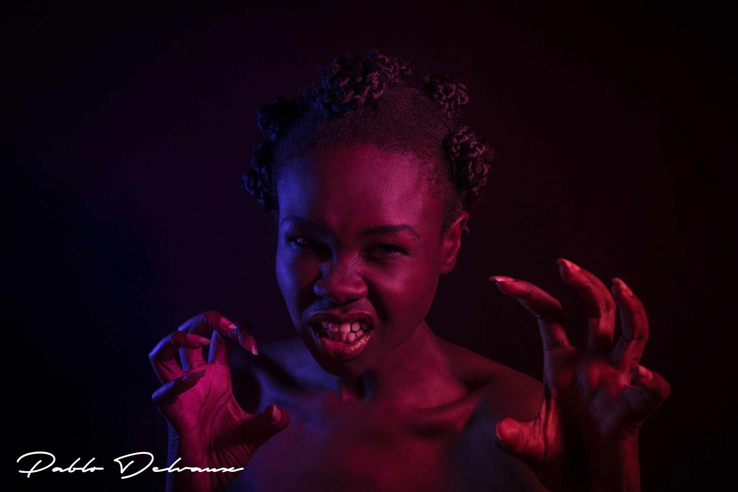 amakou studio bikini session 1-090-Edit.jpg