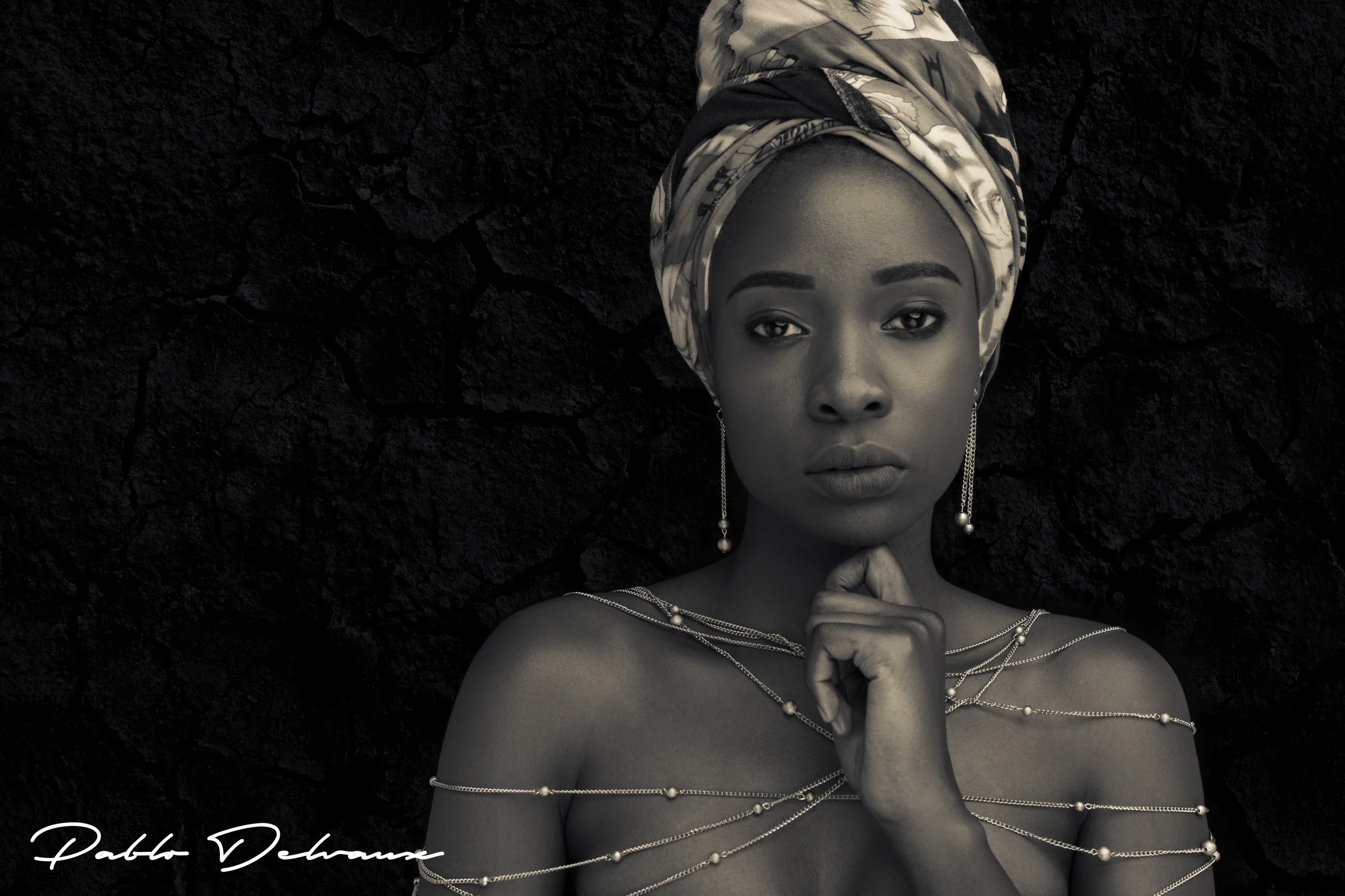 idah head shot I-100-Edit-2.jpg