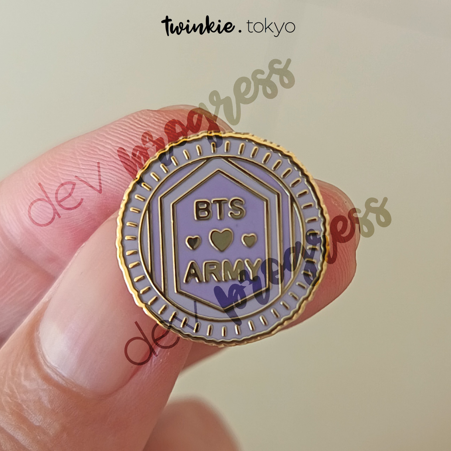 [Waiting for Shipment] BTS Purple Cookie Small Pin